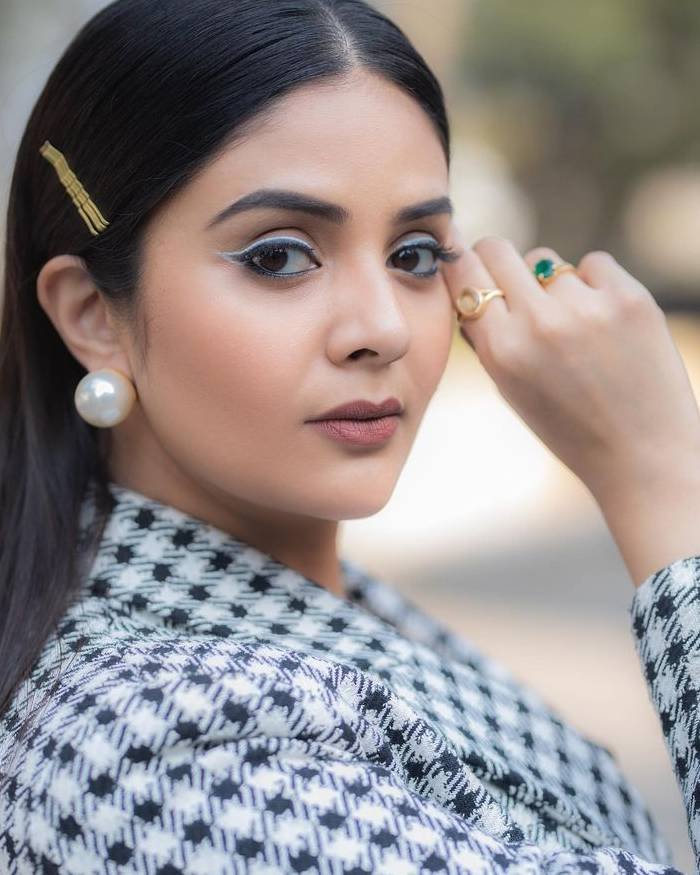 sreemukhi_ teluguvox  8